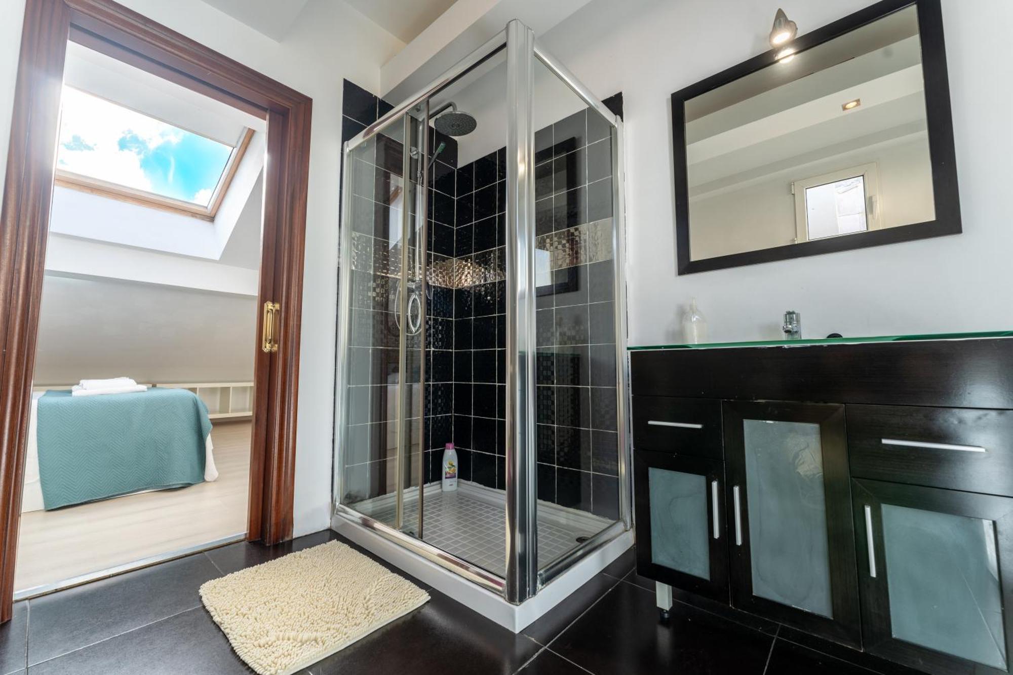 Loft En Calle Emblematica By Urbanhosting Santander Exteriér fotografie